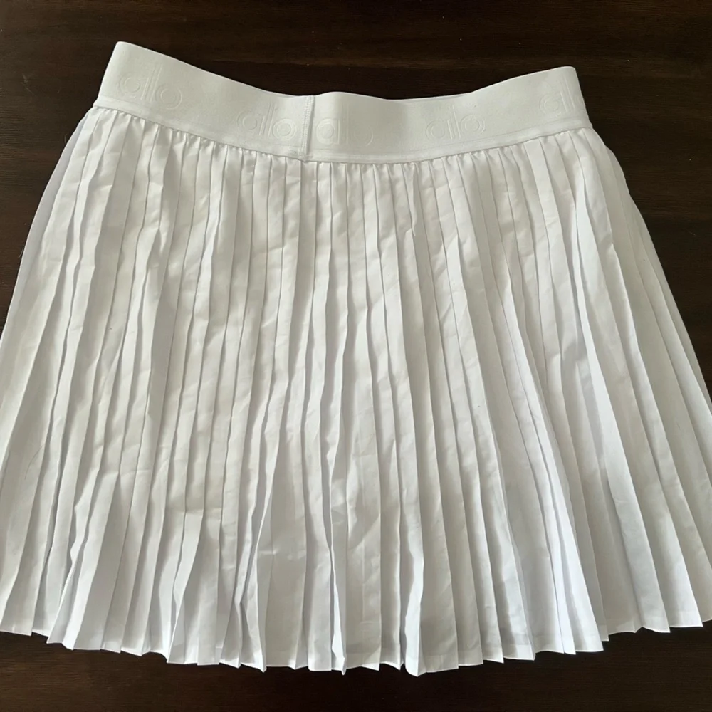 ALO Yoga White Mini Wrap Skirt